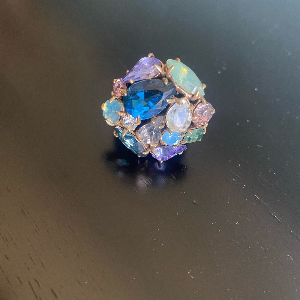 Elegant Multi-Color Gemstone Ring